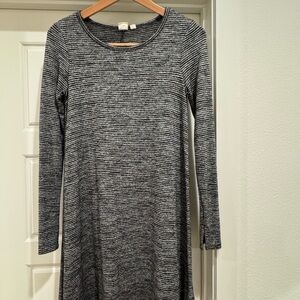 GAP Black and White Striped Long Sleeve Dress